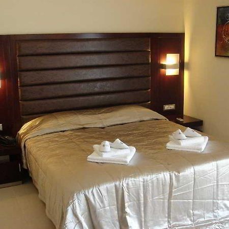 Hotel Socrates Karpathos Island Exterior foto